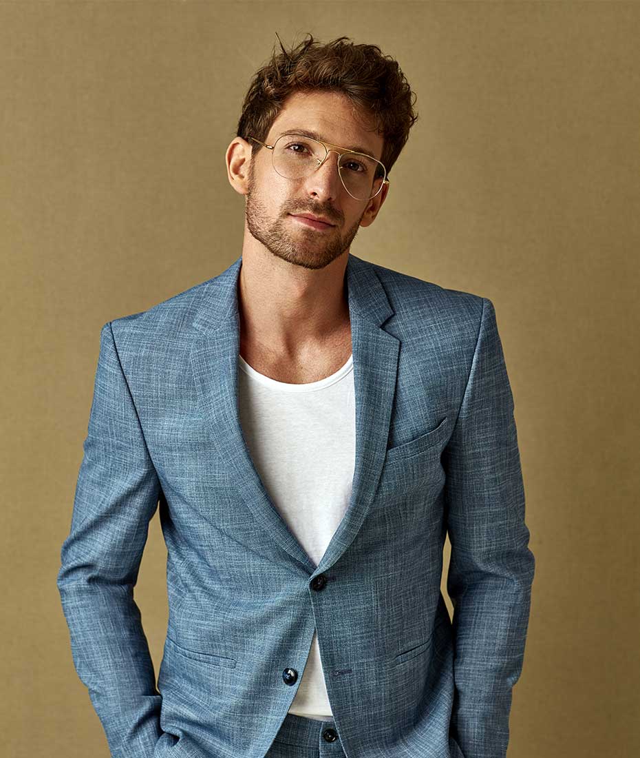 Brillentrend: Mann mit randloser Brille